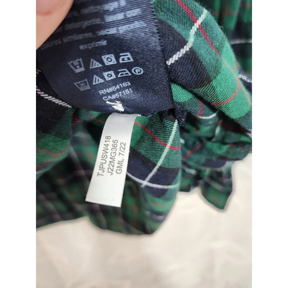 Tommy Hilfiger Women’s L Button Up Blue/Green Plaid Long Sleeve Preppy